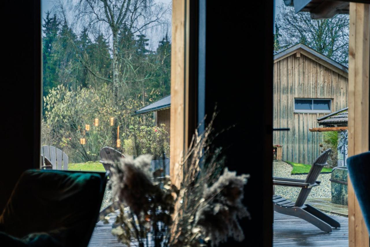 Forstgut - Premium Waldchalets Und Lodge Suiten Regen Eksteriør bilde