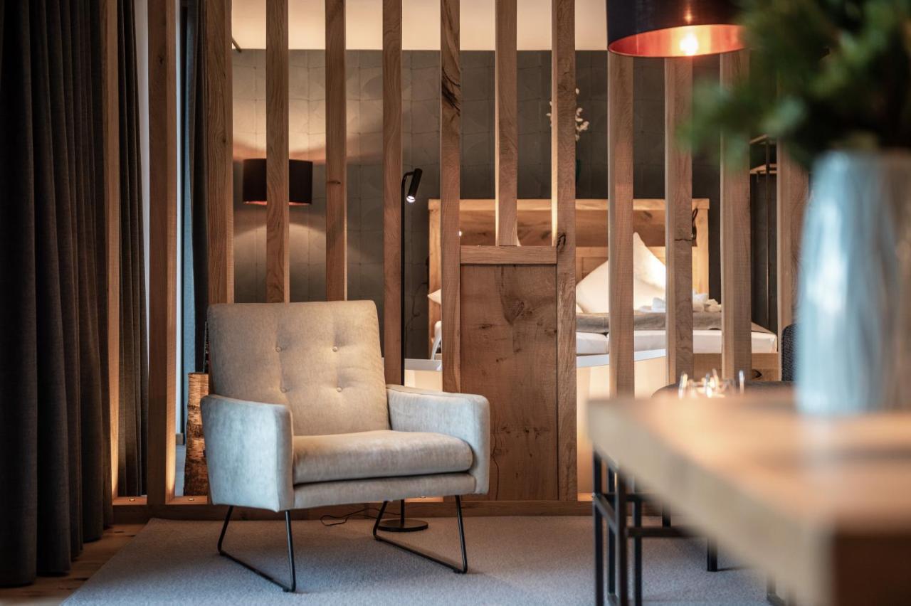 Forstgut - Premium Waldchalets Und Lodge Suiten Regen Eksteriør bilde